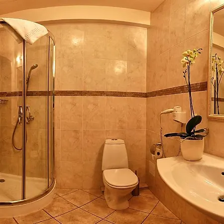 Magnisima Hotel 3*